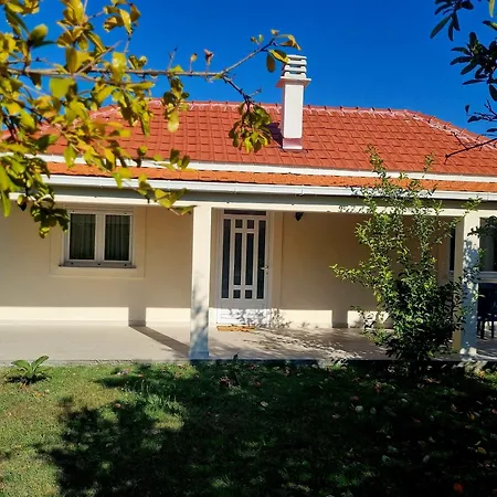 Διαμέρισμα Matija Airport *